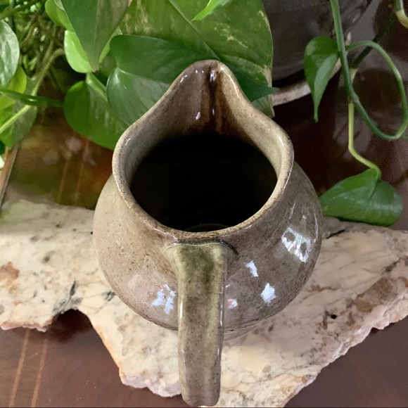 Hand thrown pottery- gorgeous pitcher - Picture 8 of 11
